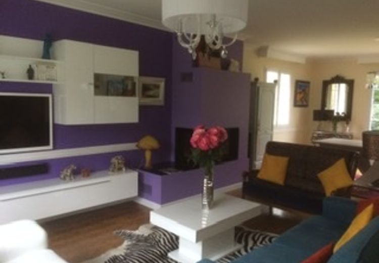 Pictures of Annick M.'s house