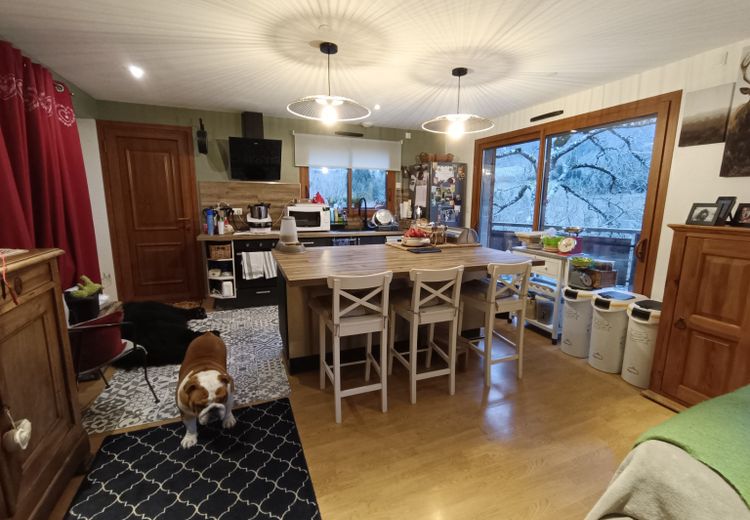 Pictures of Benjamin A.'s house