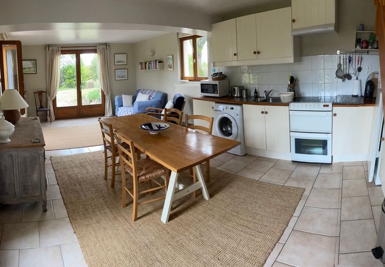 Pictures of Caroline G.'s house