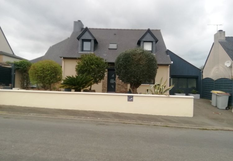 Pictures of Anita B.'s house
