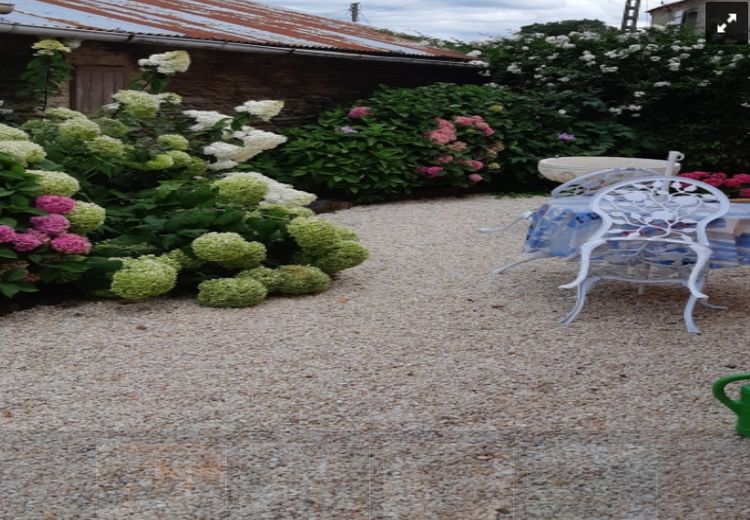 Pictures of FRANCOISE G.'s house