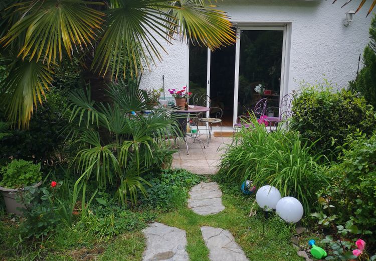 Pictures of Véronique F.'s house