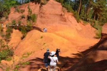 Ochre trails_Roussillon-adbc358d.jpg