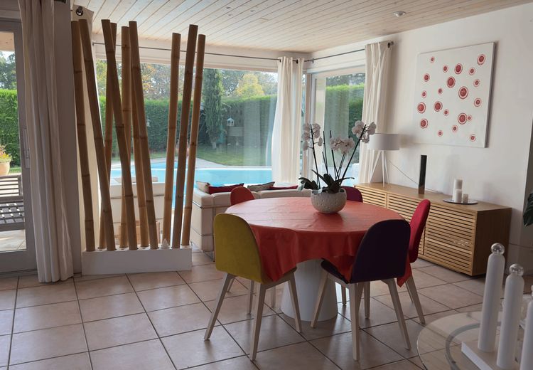 Pictures of Claire S.'s house