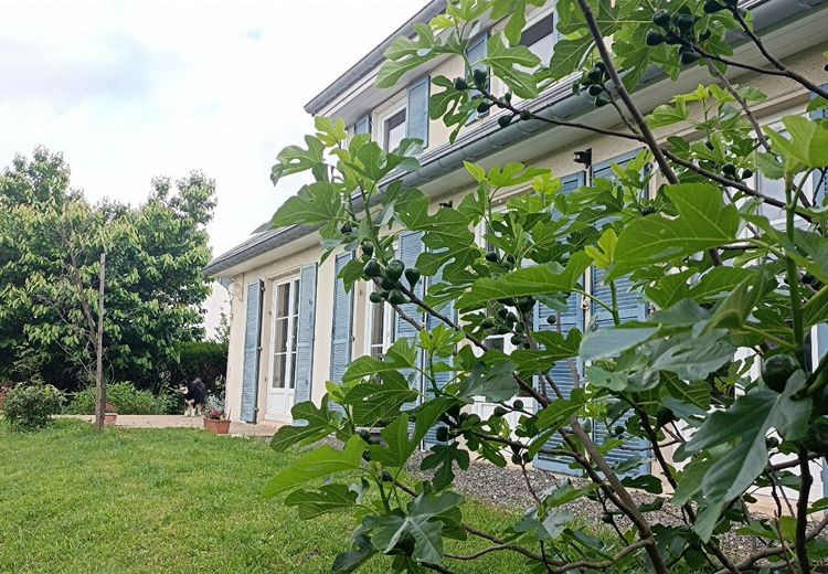 Pictures of James C.'s house